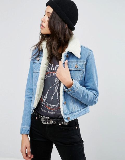 Chaqueta Vaquera Corta En Azul Con Borreguito De Asos