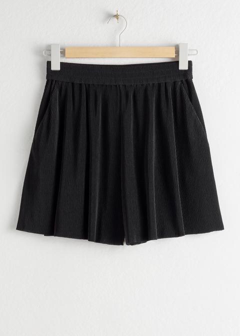 Plissé Pleated Elastic Shorts