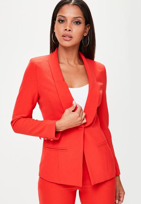 Blazer Entallada Con Botones En Rojo