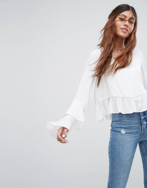 Blusa Con Volantes En Las Mangas De Asos