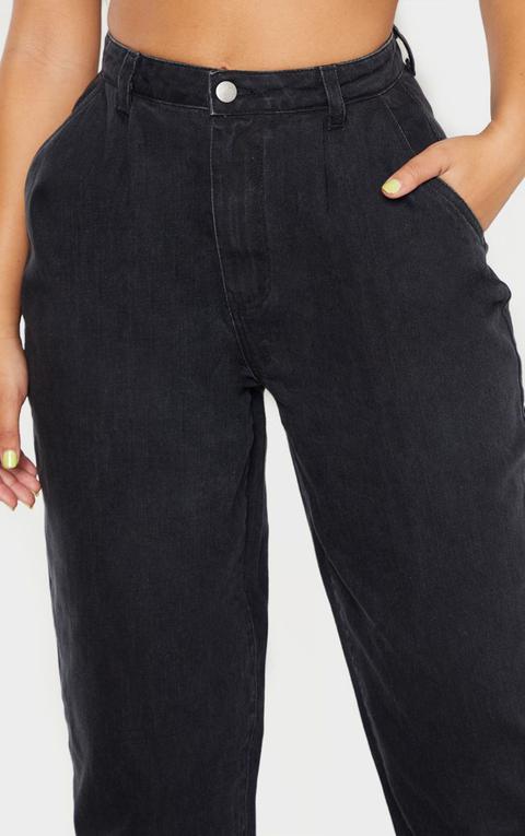 black oversized jeans
