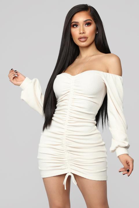 Fashion nova ruched discount dress