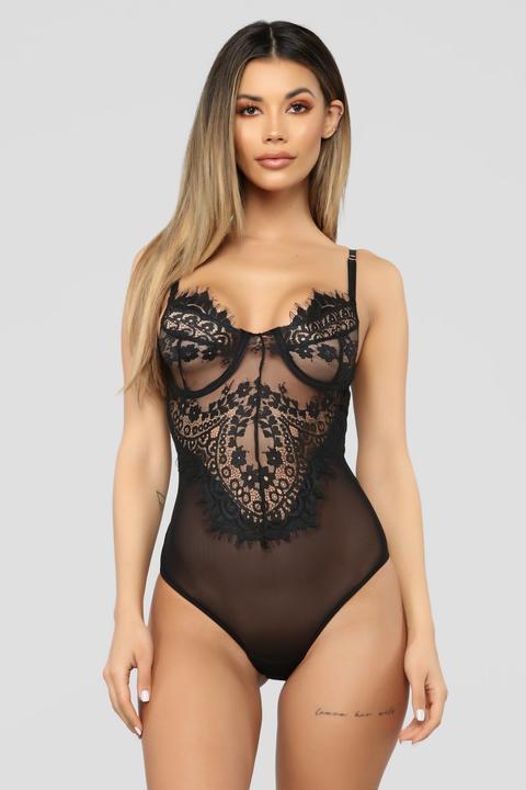 Amber Lace Bodysuit Black from Fashion Nova on 21 Buttons