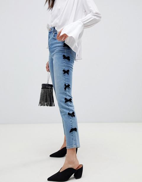 Asos Design - Farleigh - Mom Jeans Slim A Vita Alta Con Fiocchi Laterali Blu Medio Slavato - Blu