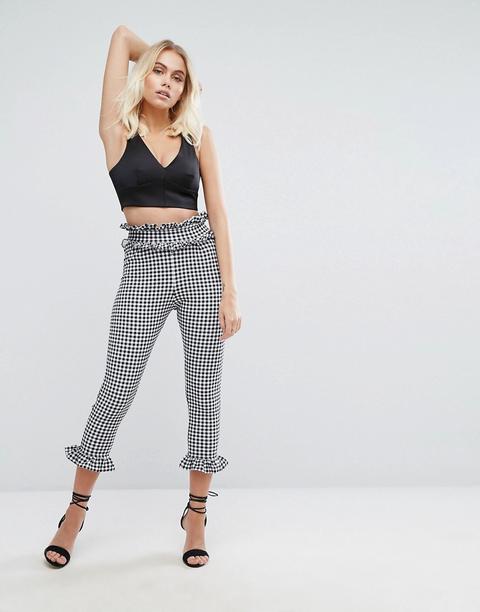 Prettylittlething - Pantaloni A Quadretti Con Volant Sul Fondo - Nero