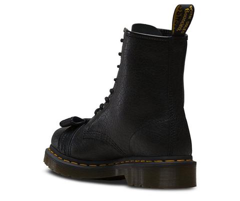 doc martens crackle