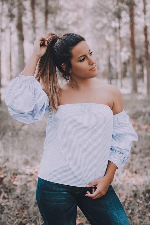 Blusa Hombros Al Aire Estampado Popelin