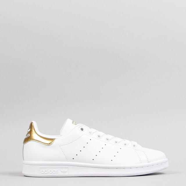 Zapatillas Adidas Stan Smith from Ulanka on 21 Buttons