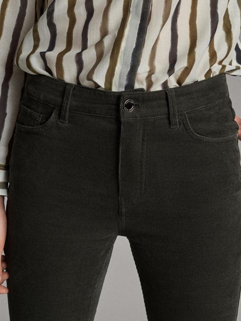 Pantalón Micropana Mid Rise Skinny Fit