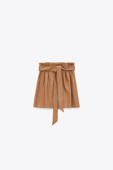 Short Avec Taille Plissée En Cuir Synthétique