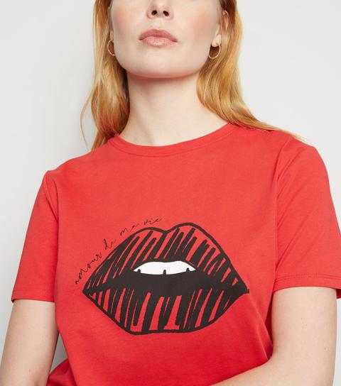 Red Lips Sketch Print Slogan T-shirt New Look