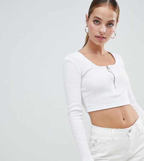 Top Corto Con Cremallera En La Parte Delantera En Blanco De Missguided Petite