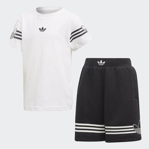 outline tee adidas
