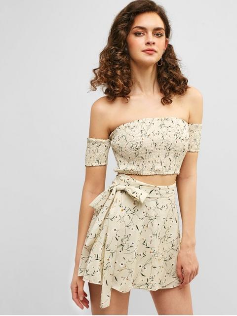 Top Con Estampado Floral Y Falda Conjunto Beige