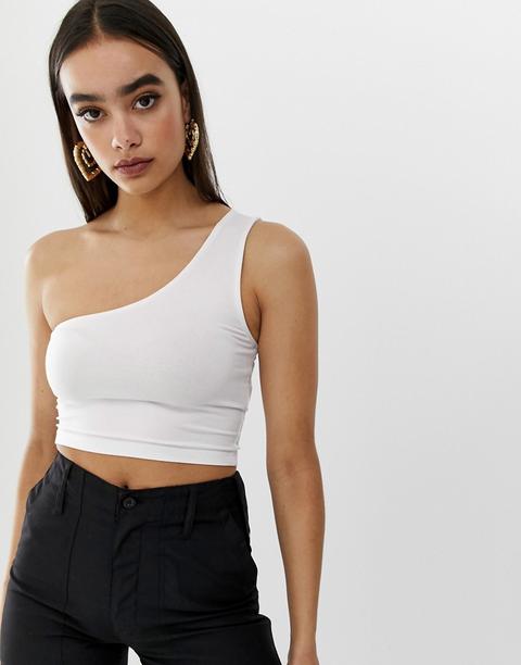 Top Corto Asimétrico Sin Mangas En Blanco De Asos Design