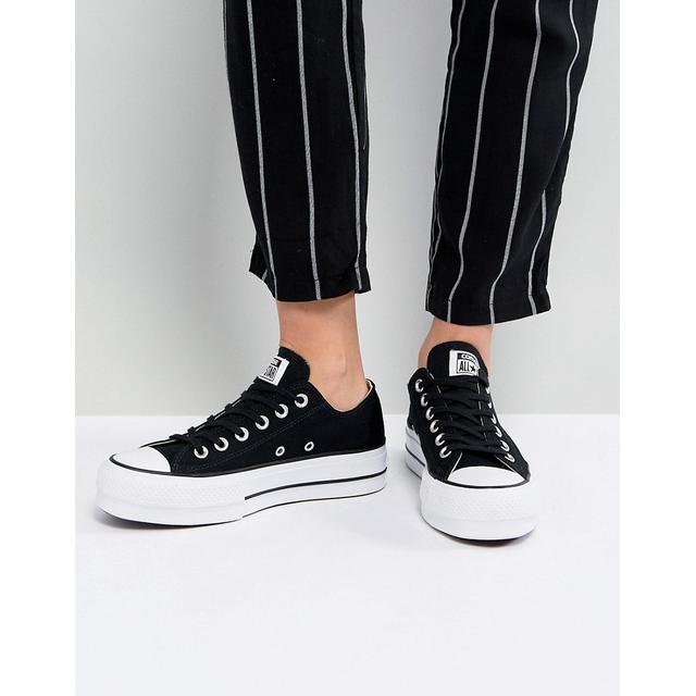 Converse Chuck Taylor All Star Platform Ox Trainers In Black from ASOS on  21 Buttons