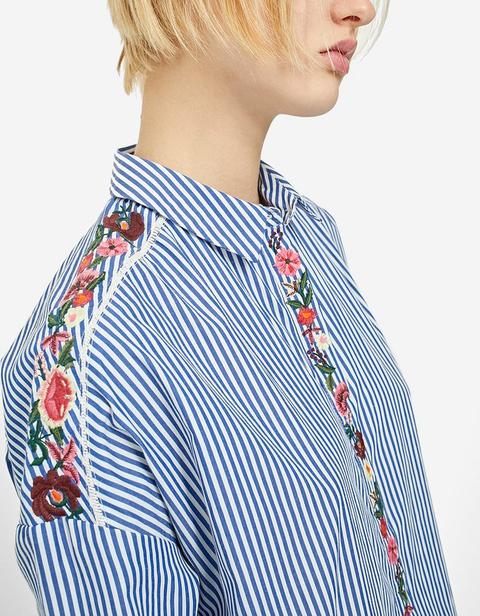 Camicia Popelin Con Dettaglio Ricamo Azzurro Elettrico