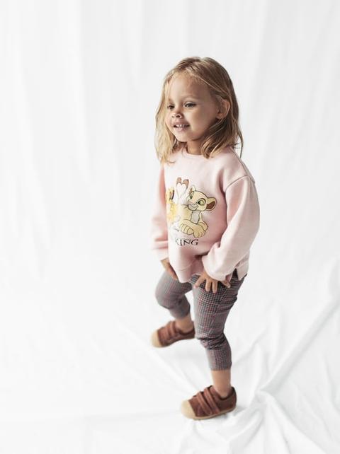 Sudadera El Rey León © Disney from Zara on 21 Buttons