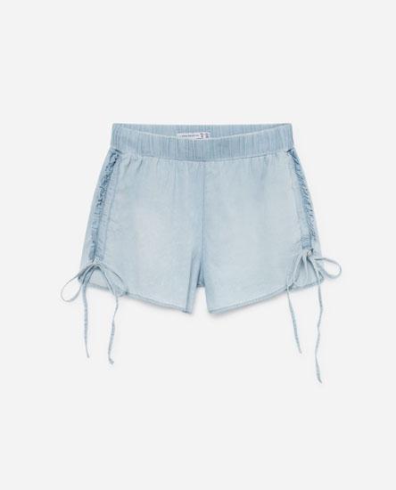 Short Volantes Laterales
