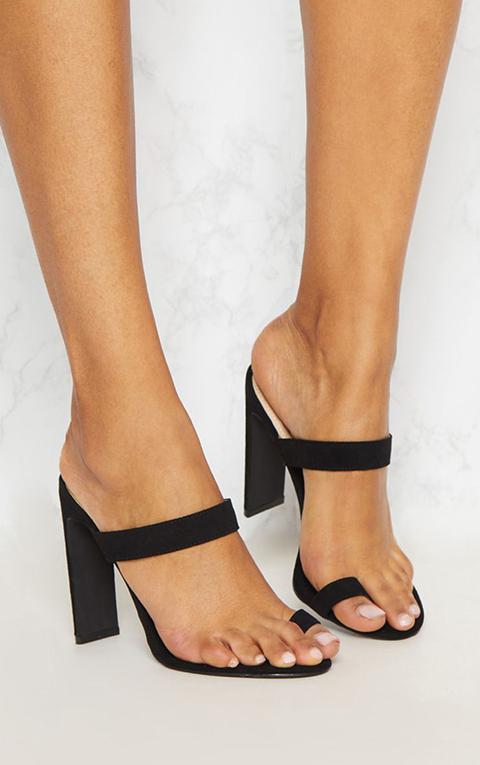 Black Flat Heel Toe Loop Sandal