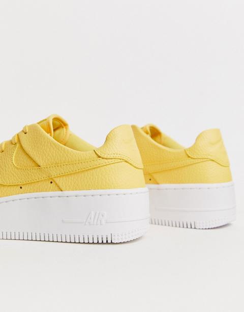 Nike - Air Force 1 Sage - Sneakers Basse E Gialle - Giallo from ...