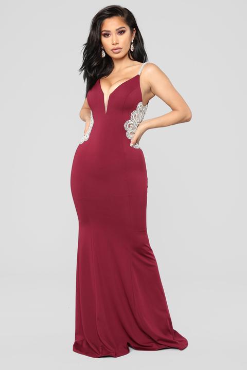 Imperial Beading Dress Wine from Fashion Nova on 21 Buttons