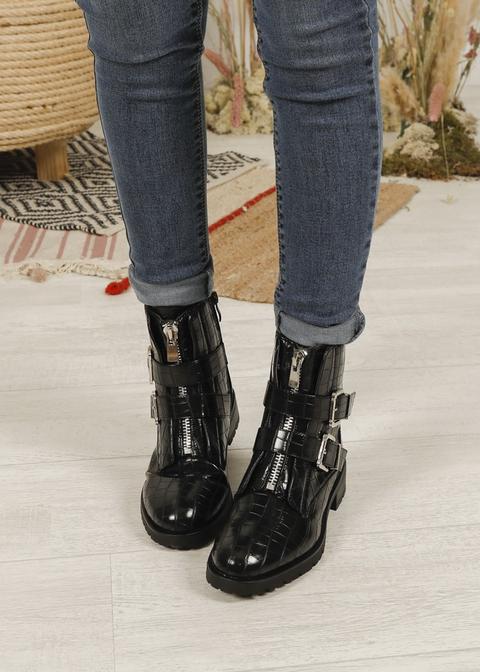 Botin Negro Efecto Coco Hebillas Cremallera Delantera from The Desire Shop  on 21 Buttons