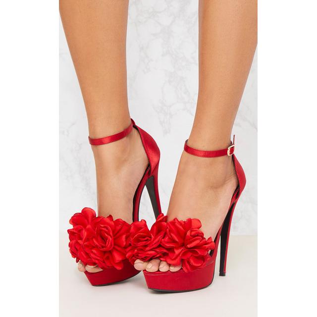 red ruffle heels