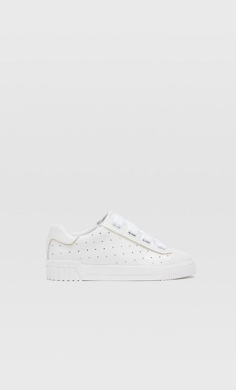 Stradivarius Sneakers Bianche Con Dettaglio Femminile Bianco 37