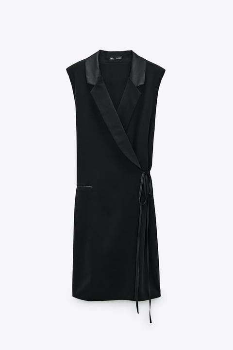 Contrasting Pleated Dress