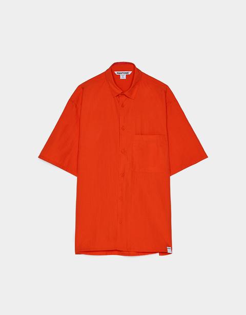 Camisa Bershka+ Pantone