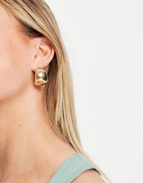 Topshop Chunky Molten Huggy Hoop Earrings In Gold