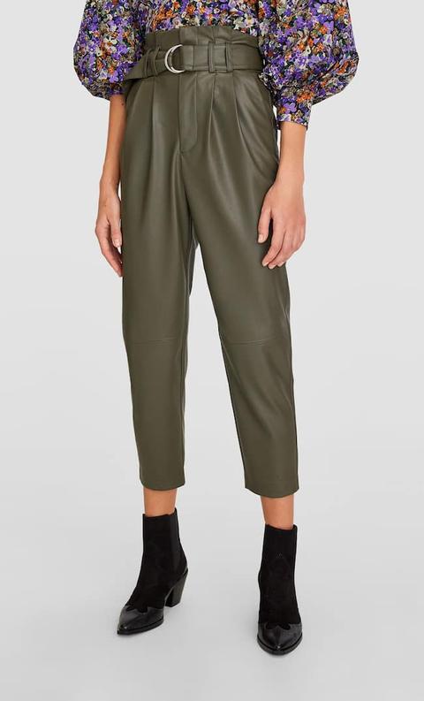 Stradivarius Pantalon Paperbag En Similicuir Femme Kaki 32
