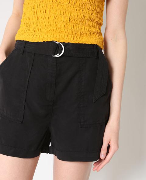 Locker Fallende Shorts