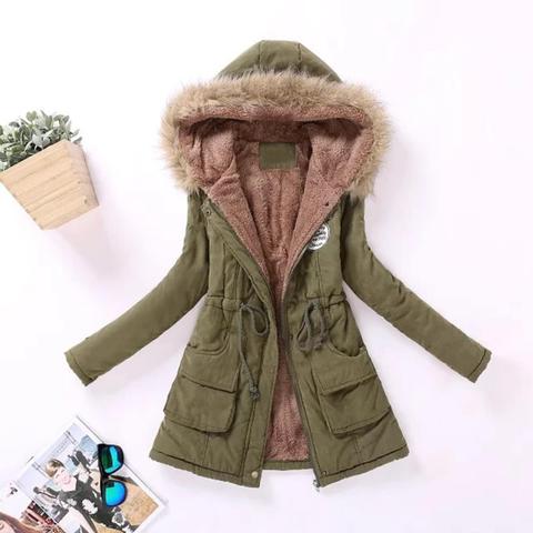 Parka Con Capucha Y Forro De Pelo Ajustable A La Cintura