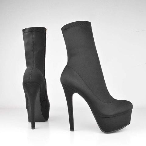 Courtney - High Heeled Ankle Boots In Black