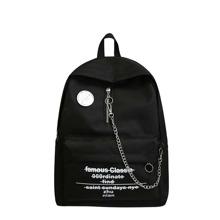Mochila Con Texto Impreso Y Cadena
