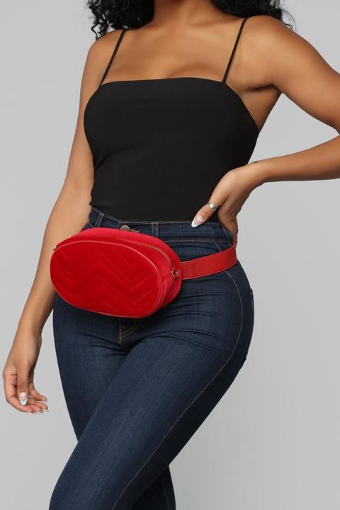 fashion nova fanny packs