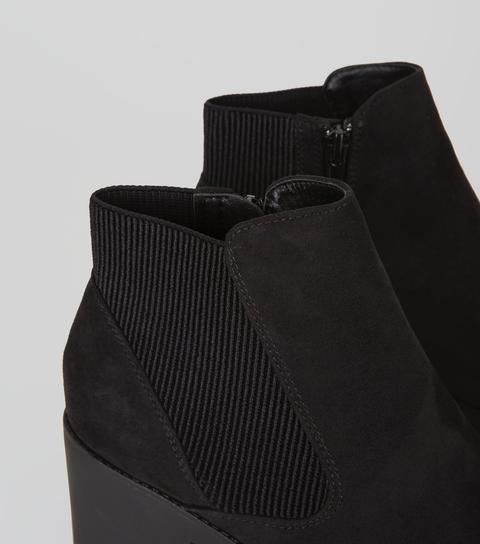 Black Suedette Chunky Chelsea Boots New Look