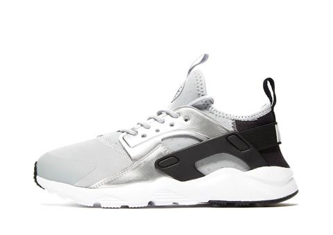 Nike Air Huarache Bambino from Jd Sports on 21 Buttons
