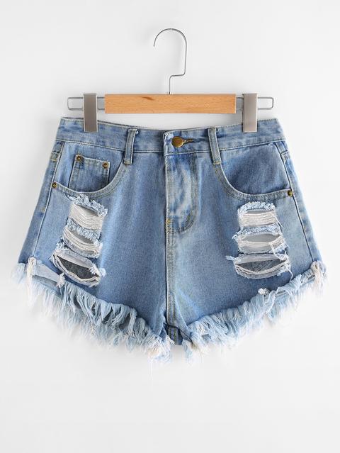 Shorts In Denim Con Bordo Sfrangiato E Distrutto