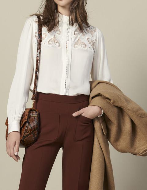 Blouse Ornée D'un Empiècement En Guipure