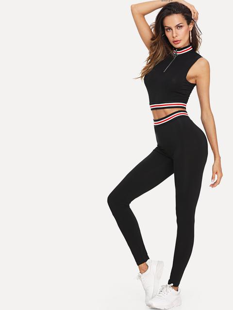 Top Sin Manga De Rayas Con Cremallera Con Leggins