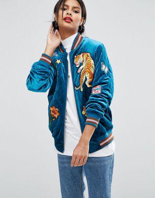 Asos - Bomber Con Trapunta In Velluto E Stemmi Ricamati - Verde