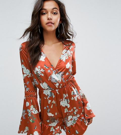 Mono Corto Escotado Con Estampado Floral De Missguided