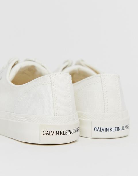 Calvin Klein Ireland - Scarpe Di Tela Bianche - Bianco from ASOS on 21  Buttons