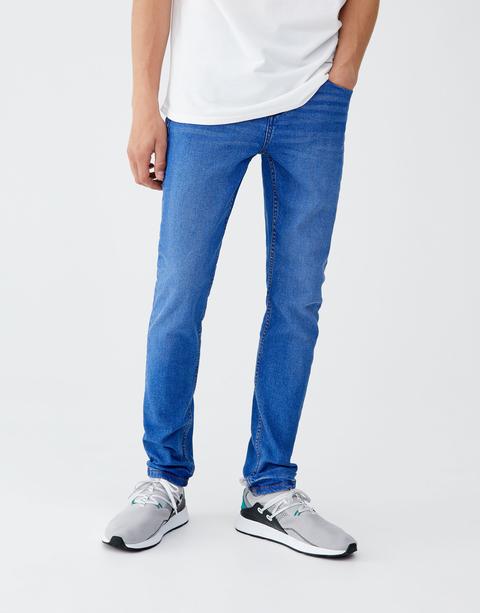 Jeans Slim Comfort Fit from Pull and Bear on 21 Buttons