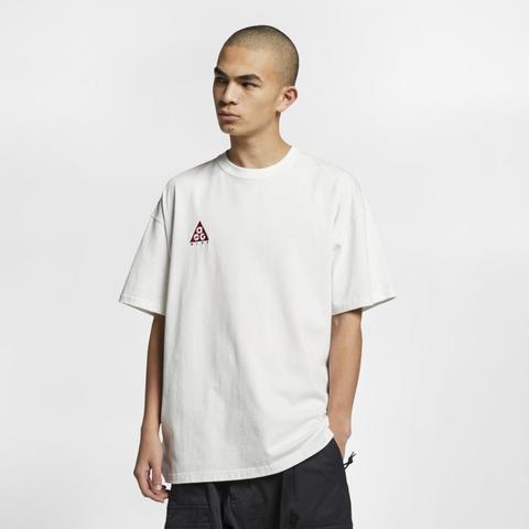 pequeño De Dios barbilla Nike Acg Camiseta Con Logotipo - Blanco de Nike en 21 Buttons