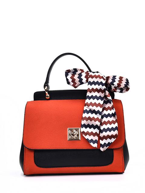 Bolso De Mano Twistlock Con Bufanda Chevron