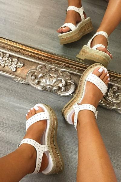 White Stud Pu Wedges - Neive